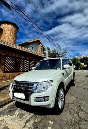 MITSUBISHI-PAJERO FULL-3.2 HPE 4X4 16V TURBO INTERCOOLER DIESEL 4P AUTOMÁTICO MITSUBISHI-PAJERO FULL-2015