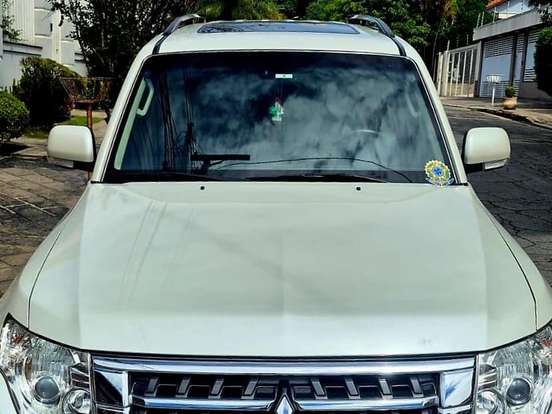MITSUBISHI-PAJERO FULL-3.2 HPE 4X4 16V TURBO INTERCOOLER DIESEL 4P AUTOMÁTICO MITSUBISHI-PAJERO FULL-2015