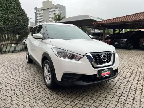 NISSAN KICKS 1.6 16V FLEXSTART S 4P MANUAL NISSAN KICKS 1.6 16V FLEXSTART S 4P MANUAL