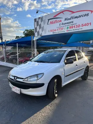 PEUGEOT 206 1.4 SENSATION 8V FLEX 4P MANUAL PEUGEOT 206 1.4 SENSATION 8V FLEX 4P MANUAL