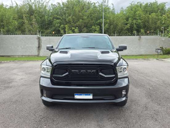 RAM-1500-5.7 V8 GASOLINA REBEL CD 4X4 AUTOMÁTICO RAM-1500-2022