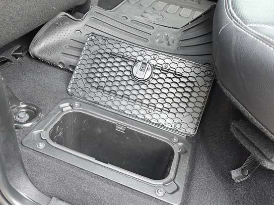 RAM-1500-5.7 V8 GASOLINA REBEL CD 4X4 AUTOMÁTICO RAM-1500-2022