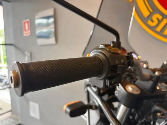 ROYAL ENFIELD-HIMALAYAN ROYAL ENFIELD-HIMALAYAN-2022