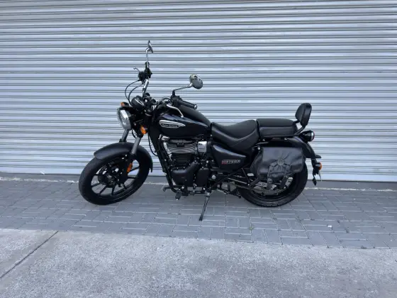 ROYAL ENFIELD METEOR 350 