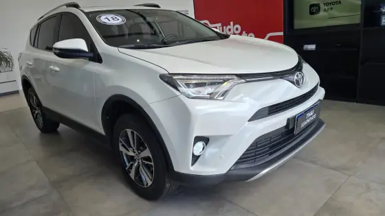 TOYOTA RAV4 2.0 TOP 4X2 16V GASOLINA 4P AUTOMÁTICO