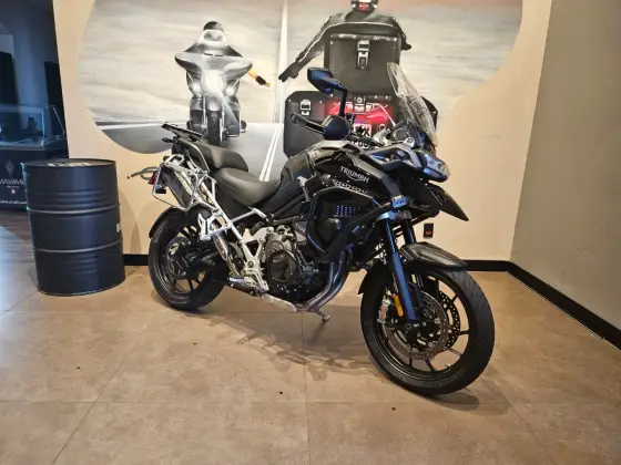 TRIUMPH TIGER 1200 GT EXPLORER TRIUMPH TIGER 1200 GT EXPLORER