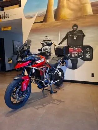 TRIUMPH TIGER 900 GT PRO 