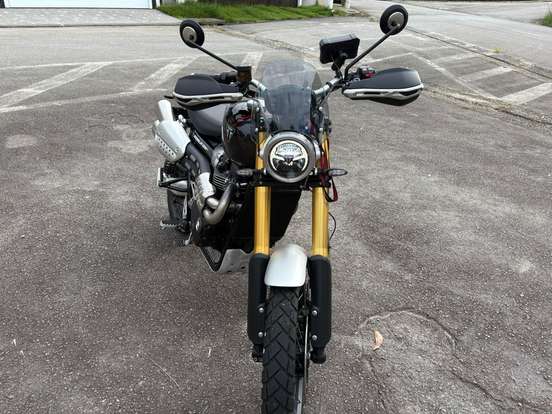 TRIUMPH-BONNEVILLE SCRAMBLER 1200 XE TRIUMPH-BONNEVILLE SCRAMBLER 1200 XE-2025