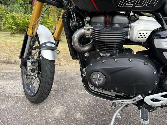 TRIUMPH-BONNEVILLE SCRAMBLER 1200 XE TRIUMPH-BONNEVILLE SCRAMBLER 1200 XE-2025