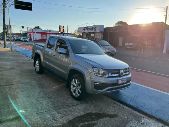 VOLKSWAGEN AMAROK 3.0 V6 TDI DIESEL COMFORTLINE CD 4MOTION AUTOMÁTICO