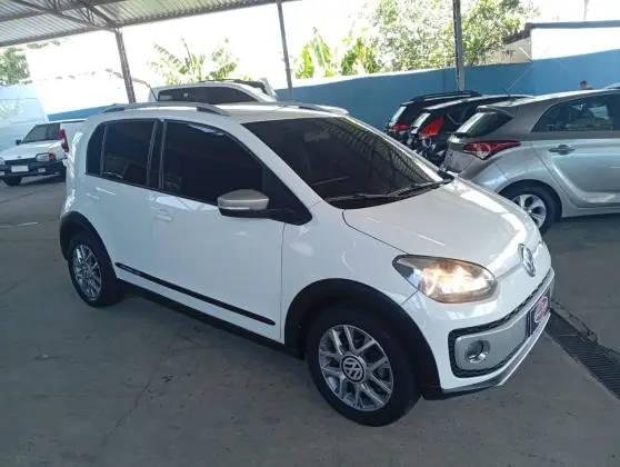 VOLKSWAGEN CROSS UP 1.0 MPI 12V FLEX 4P MANUAL