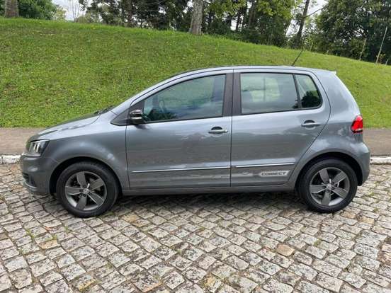 VOLKSWAGEN-FOX-2019