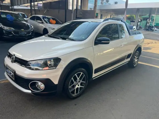 VOLKSWAGEN SAVEIRO 1.6 CROSS CE 8V FLEX 2P MANUAL VOLKSWAGEN SAVEIRO 1.6 CROSS CE 8V FLEX 2P MANUAL