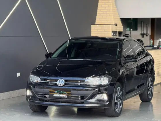 VOLKSWAGEN VIRTUS 1.0 200 TSI HIGHLINE AUTOMÁTICO