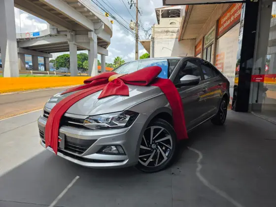 VOLKSWAGEN VIRTUS 1.0 200 TSI HIGHLINE AUTOMÁTICO