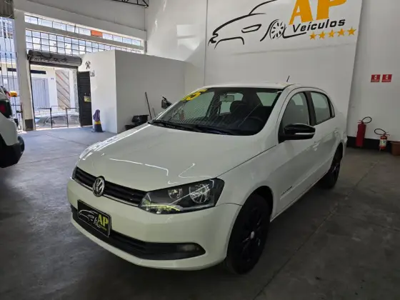 VOLKSWAGEN VOYAGE 1.0 MI COMFORTLINE 8V FLEX 4P MANUAL