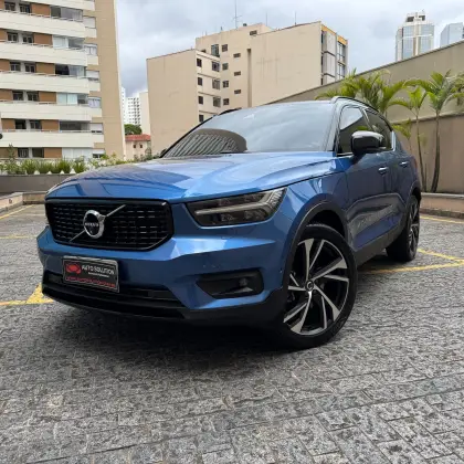 VOLVO XC40 2.0 T5 GASOLINA R-DESIGN AWD GEARTRONIC VOLVO XC40 2.0 T5 GASOLINA R-DESIGN AWD GEARTRONIC