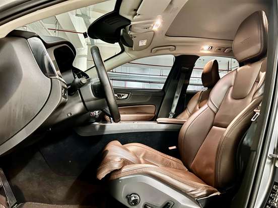 VOLVO-XC60-2.0 T5 GASOLINA INSCRIPTION AWD GEARTRONIC VOLVO-XC60-2018