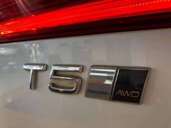 VOLVO-XC60-2.0 T5 GASOLINA INSCRIPTION AWD GEARTRONIC VOLVO-XC60-2018