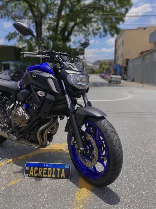 YAMAHA MT-07 ABS YAMAHA MT-07 ABS