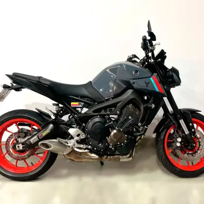 YAMAHA MT-09 