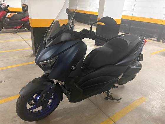 YAMAHA XMAX ABS 