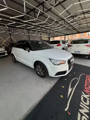 AUDI A1 1.4 TFSI SPORTBACK ATTRACTION 16V 122CV GASOLINA 4P S-TRONIC