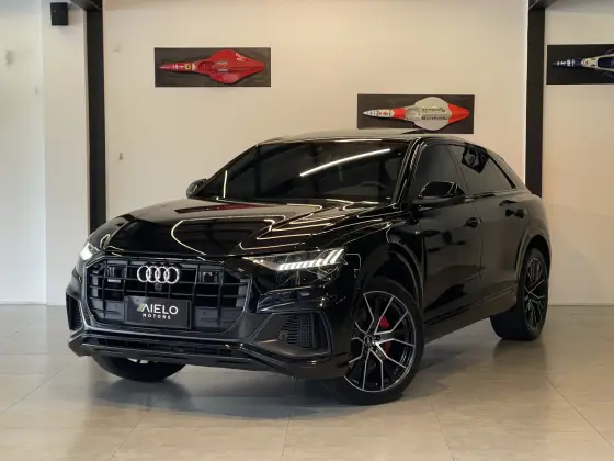 AUDI Q8 3.0 TFSI GASOLINA PERFORMANCE BLACK QUATTRO TIPTRONIC