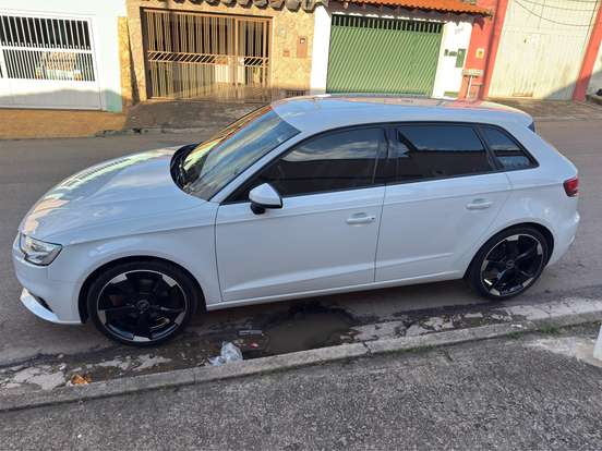 AUDI-A3-1.4 TFSI GASOLINA SPORTBACK PRESTIGE PLUS S-TRONIC AUDI-A3-2018