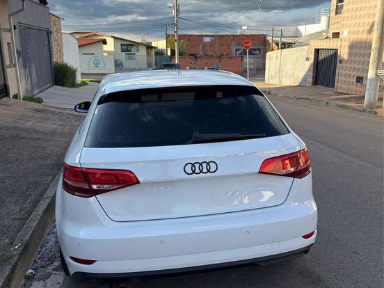 AUDI-A3-1.4 TFSI GASOLINA SPORTBACK PRESTIGE PLUS S-TRONIC AUDI-A3-2018