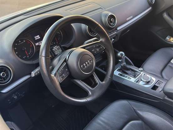 AUDI-A3-1.4 TFSI GASOLINA SPORTBACK PRESTIGE PLUS S-TRONIC AUDI-A3-2018