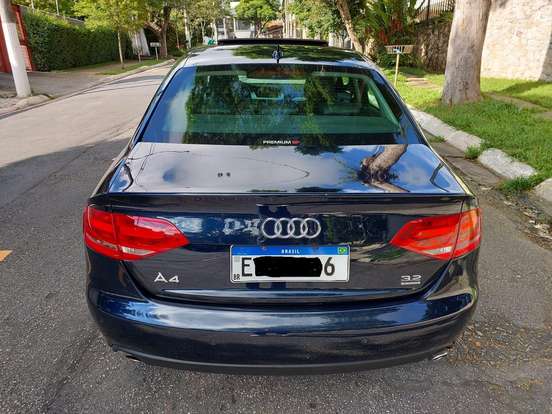 AUDI-A4-2008
