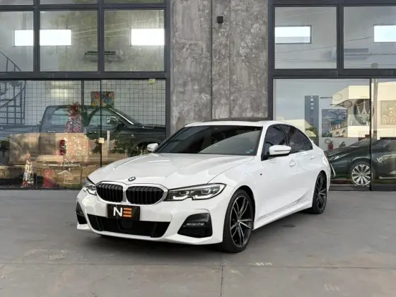 BMW 320i 2.0 16V TURBO GASOLINA M SPORT AUTOMÁTICO BMW 320i 2.0 16V TURBO GASOLINA M SPORT AUTOMÁTICO