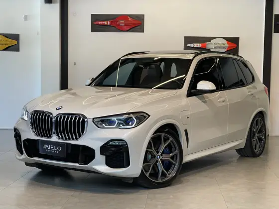 BMW X5 3.0 I6 TURBO HÍBRIDO XDRIVE45E M SPORT AUTOMÁTICO