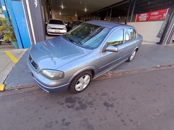 CHEVROLET ASTRA 2.0 MPFI GLS 8V GASOLINA 4P MANUAL
