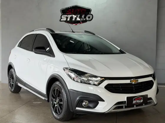 CHEVROLET ONIX 1.4 MPFI ACTIV 8V FLEX 4P AUTOMÁTICO