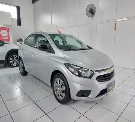 CHEVROLET ONIX 1.4 MPFI ADVANTAGE 8V FLEX 4P AUTOMÁTICO