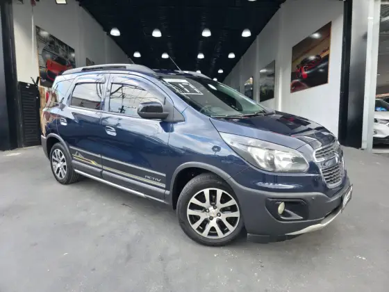 CHEVROLET SPIN 1.8 ACTIV 8V FLEX 4P AUTOMÁTICO CHEVROLET SPIN 1.8 ACTIV 8V FLEX 4P AUTOMÁTICO