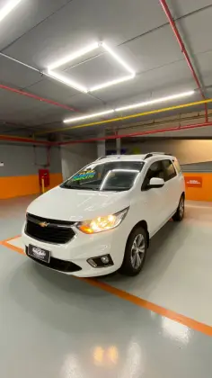 CHEVROLET SPIN 1.8 PREMIER 8V FLEX 4P AUTOMÁTICO CHEVROLET SPIN 1.8 PREMIER 8V FLEX 4P AUTOMÁTICO