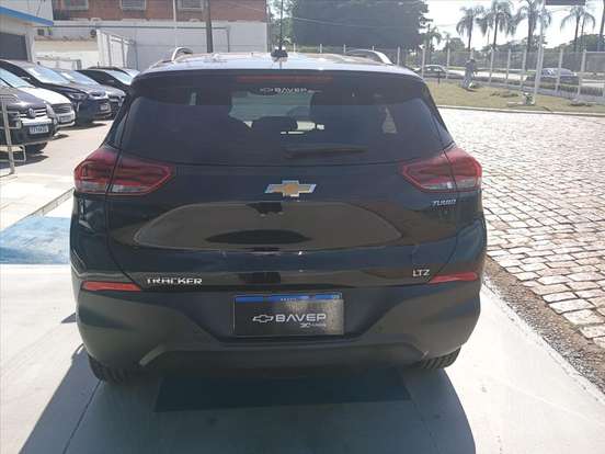 CHEVROLET-TRACKER-2021