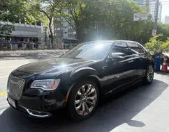 CHRYSLER 300 C 3.6 V6 GASOLINA AUTOMÁTICO CHRYSLER 300 C 3.6 V6 GASOLINA AUTOMÁTICO