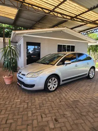 CITROËN C4 1.6 GLX 16V FLEX 4P MANUAL CITROËN C4 1.6 GLX 16V FLEX 4P MANUAL