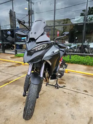 DUCATI MULTISTRADA 1200 V4 S DUCATI MULTISTRADA 1200 V4 S