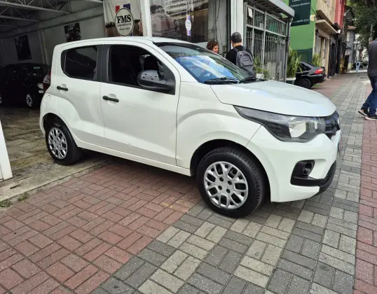 FIAT MOBI 1.0 EVO FLEX LIKE. MANUAL