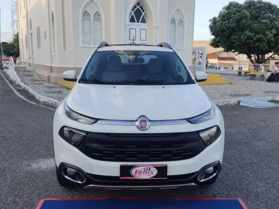 FIAT TORO 2.0 16V TURBO DIESEL FREEDOM 4WD AT9