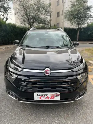 FIAT TORO 2.0 16V TURBO DIESEL VOLCANO 4WD AT9 FIAT TORO 2.0 16V TURBO DIESEL VOLCANO 4WD AT9
