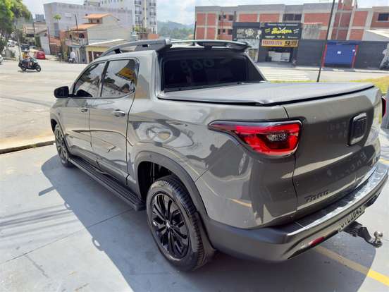 FIAT-TORO-2023
