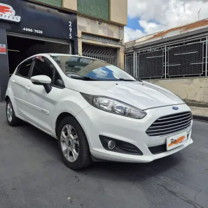 FORD FIESTA 1.6 SEL HATCH 16V FLEX 4P POWERSHIFT FORD FIESTA 1.6 SEL HATCH 16V FLEX 4P POWERSHIFT
