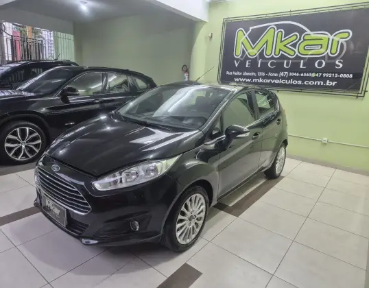 FORD FIESTA 1.6 TITANIUM HATCH 16V FLEX 4P POWERSHIFT FORD FIESTA 1.6 TITANIUM HATCH 16V FLEX 4P POWERSHIFT