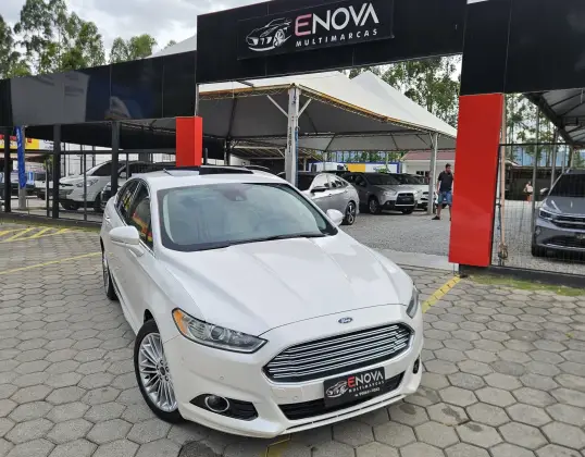 FORD FUSION 2.0 TITANIUM AWD 16V GASOLINA 4P AUTOMÁTICO FORD FUSION 2.0 TITANIUM AWD 16V GASOLINA 4P AUTOMÁTICO